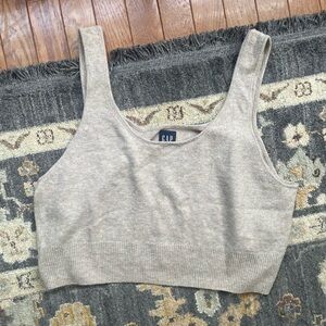 Gap cropped sweater tank